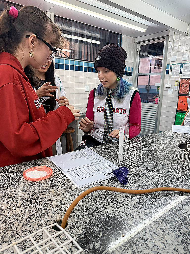 15/4/2026 – Aula no Laboratório sobre Fermentação