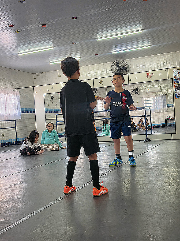 23/7/2026 – Dança do Espelho